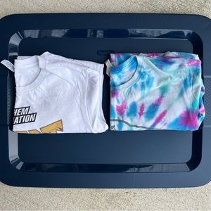 Bundle of 2 large workout tees